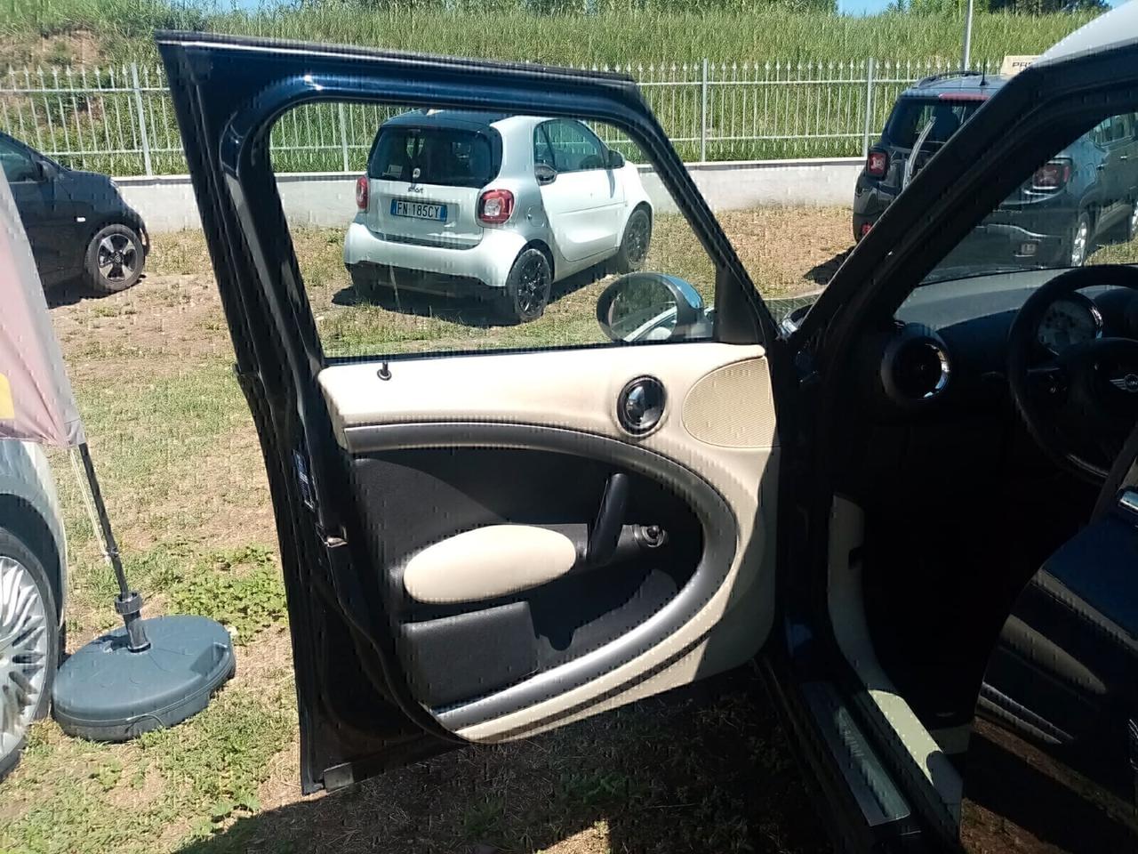 MINI 1.6 COOPER D COUNTRYMAN