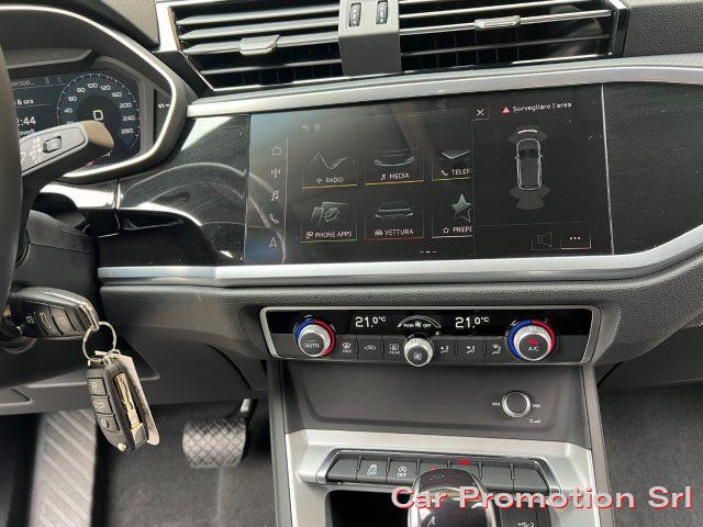 AUDI Q3 35 TDI Business Advanced