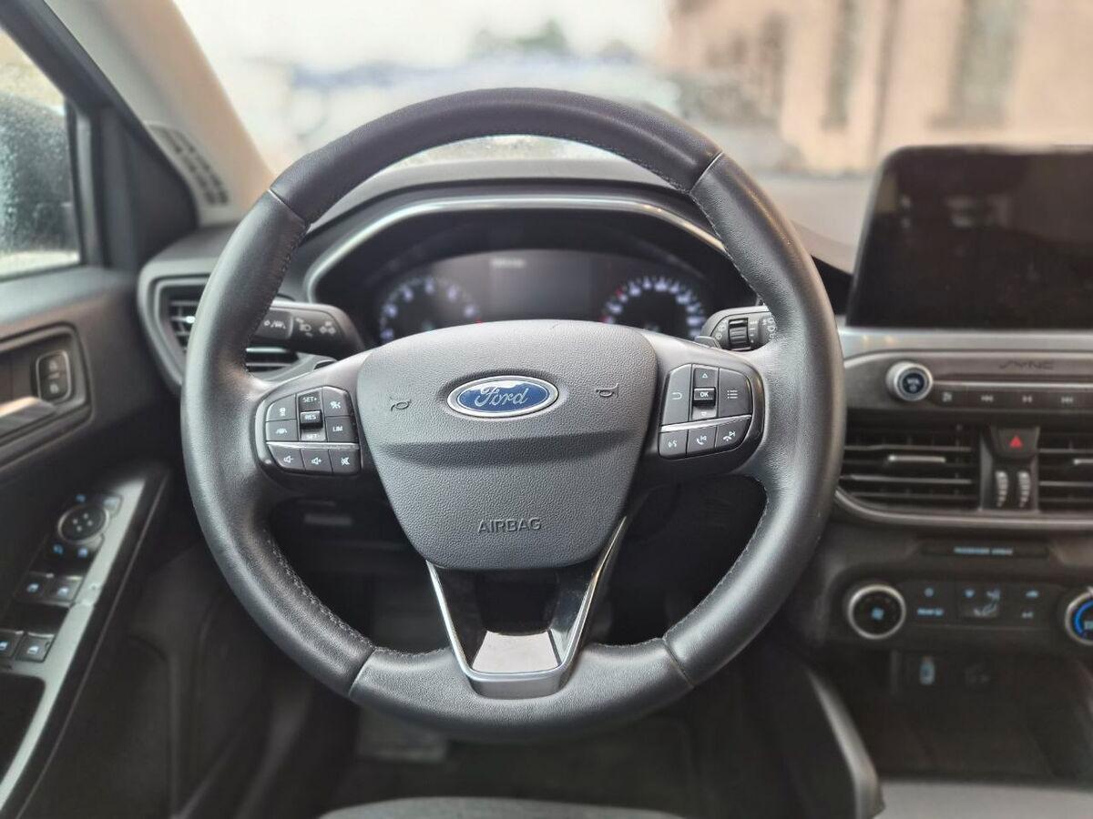 Ford Focus 1.0 ecoboost Vignale Co-pilot 125cv auto