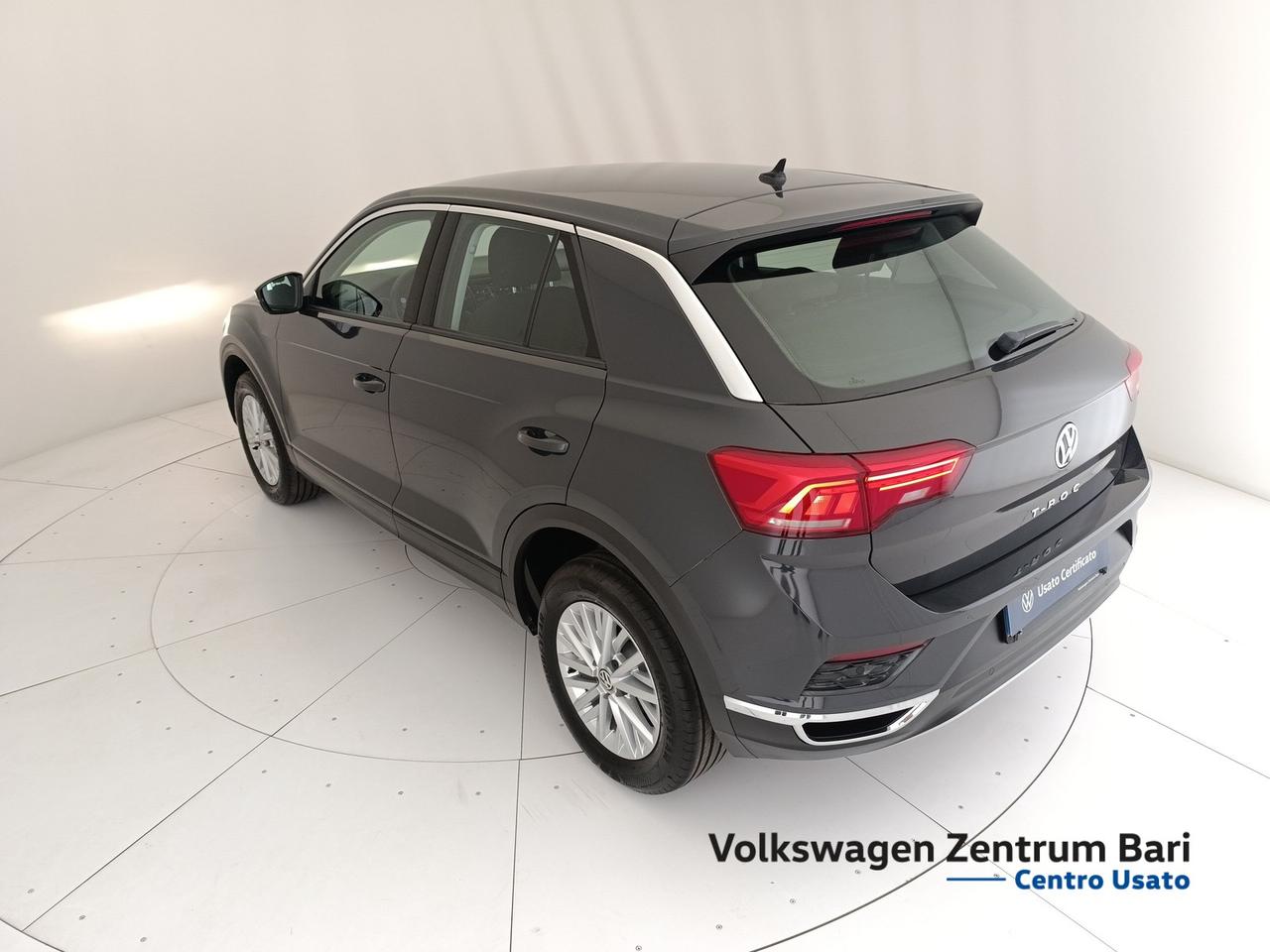 Volkswagen T-Roc 1.6 tdi business
