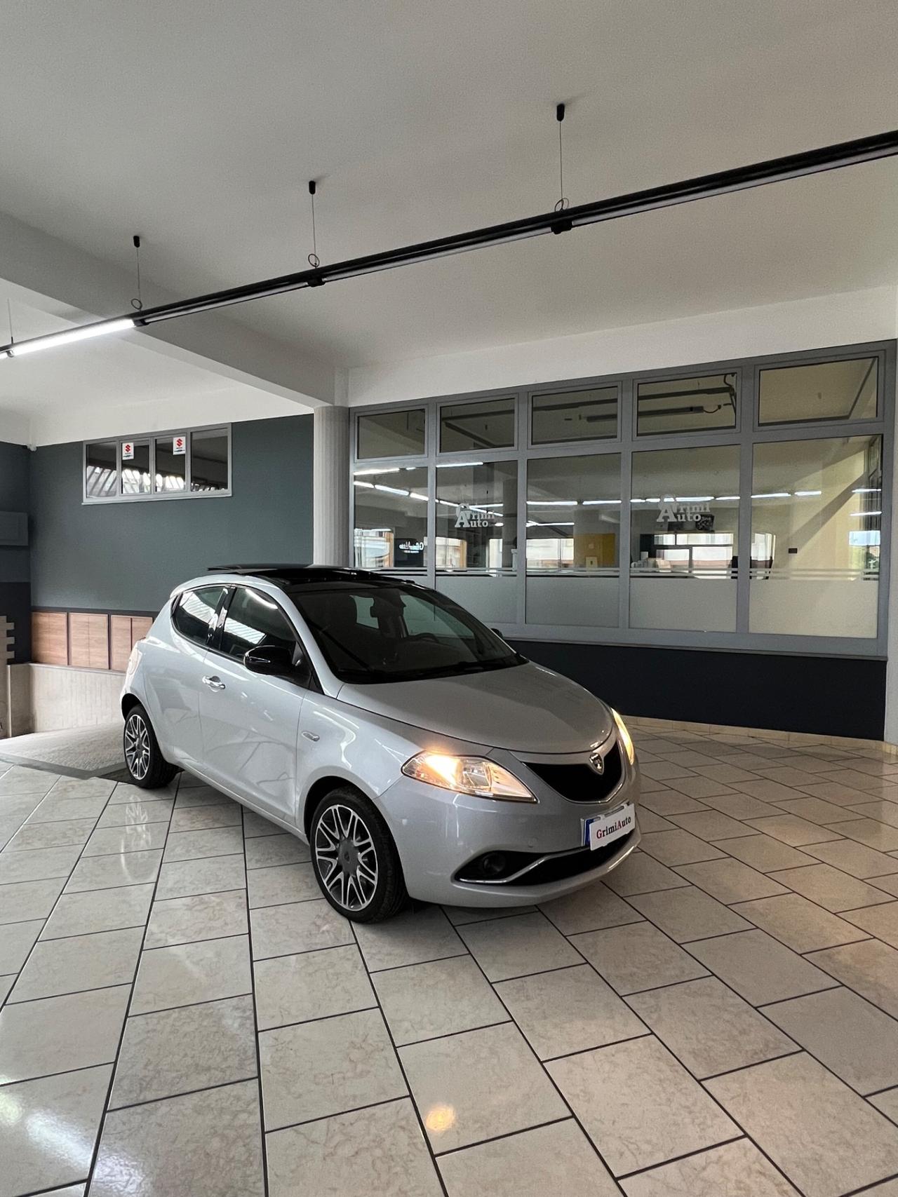 Lancia Ypsilon 1.3 MJT 16V 95 CV 5 porte S&S Platinum