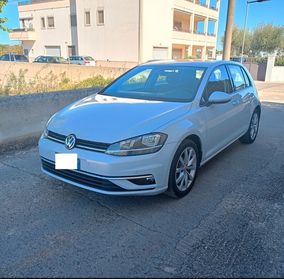Volkswagen Golf 1.000 TSI 110 CV