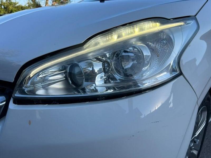 Peugeot 208 208 5p 1.2 puretech Allure E6