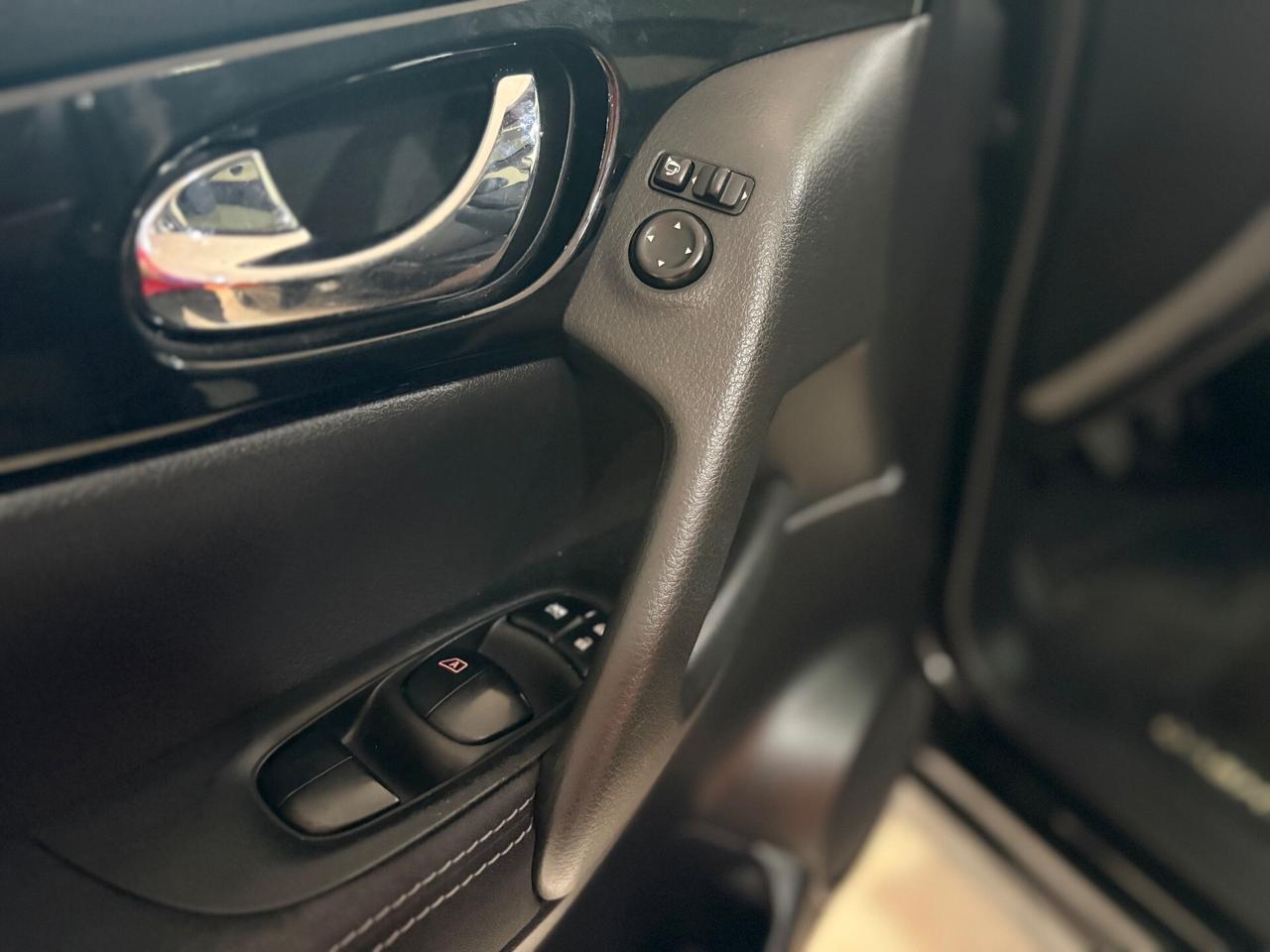 Nissan Qashqai 1.5 110CV dCi Tekna tetto navi permute finanziamenti