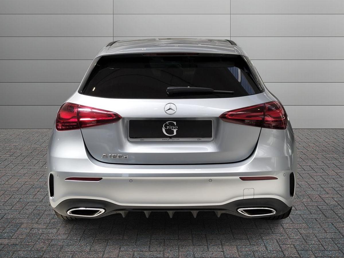 Mercedes-Benz Classe A - W177 2023 - A 180 d AMG Line Premium Plus auto