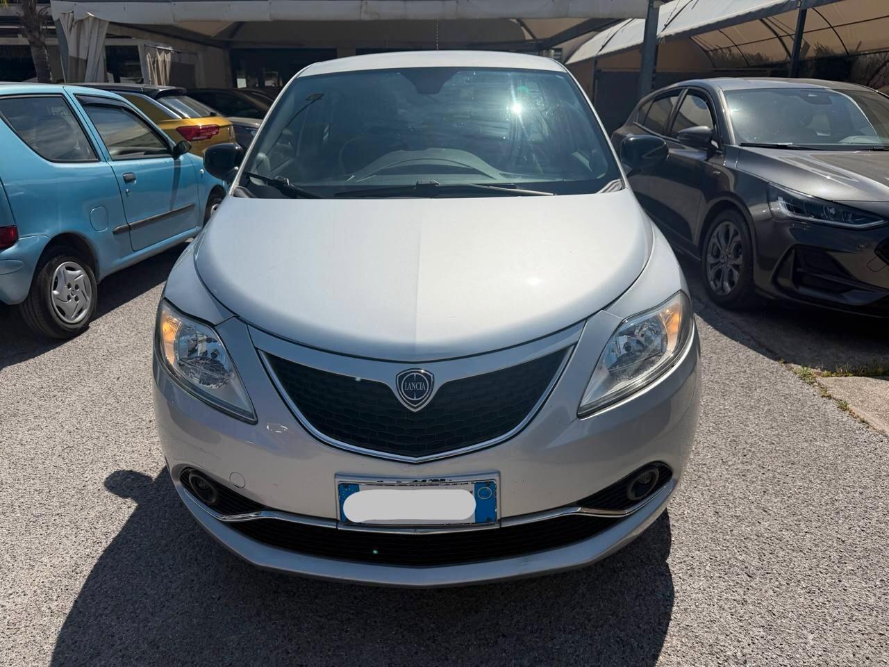 Lancia Ypsilon 2016 1.2 69 CV 5 porte GPL Ecochic Platinum