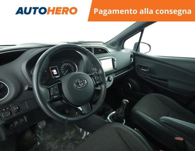 TOYOTA Yaris 1.5 5 porte Lounge