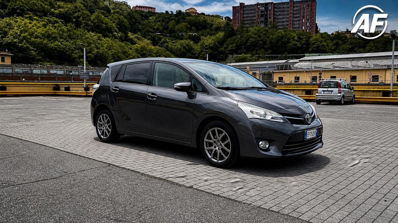 TOYOTA VERSO 2.0 DIESEL 7 POSTI – FAMIGLIA, SPAZIO E AFFIDABILITÀ