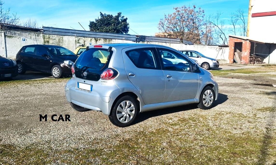 Toyota Aygo 1.0 12V VVT-i 5 porte Orange Connect