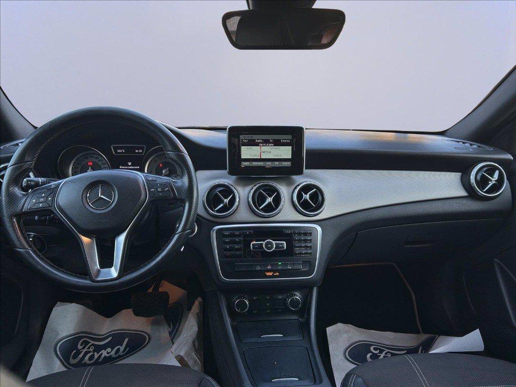 MERCEDES GLA 200 d (cdi) Executive 4matic auto del 2015