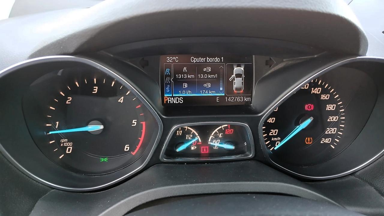 Ford Kuga 2.0 TDCI 150 CV S&S 4WD Titanium