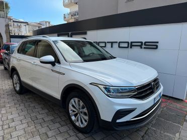 Volkswagen Tiguan 2.0 TDI 150 CV SCR DSG Life