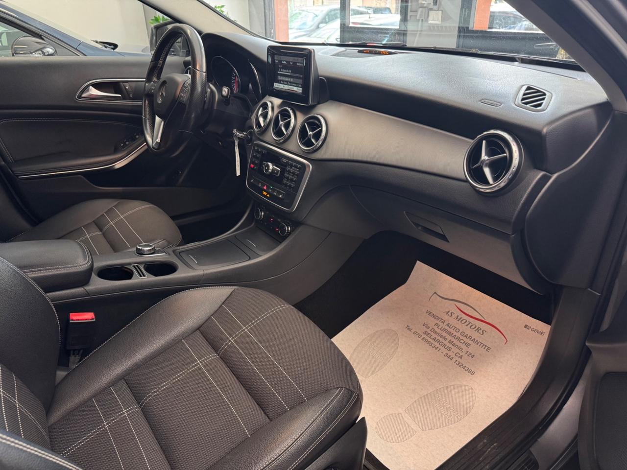 Mercedes-benz GLA 200 d 2.0 136 Cv Sport