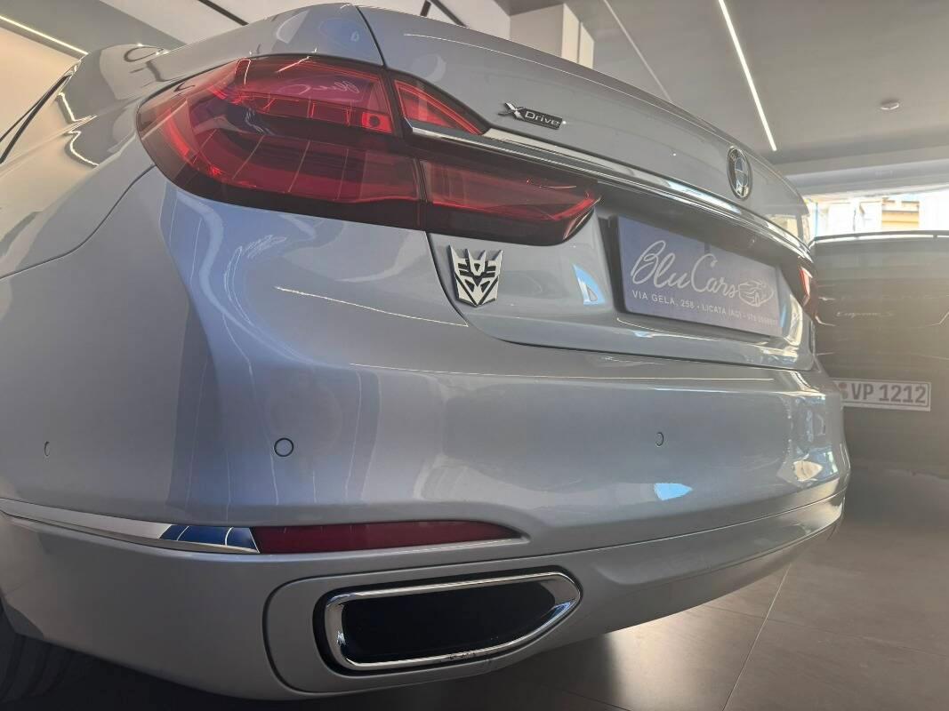 BMW Serie 7 G 11-12 2015 750i xdrive Luxury auto