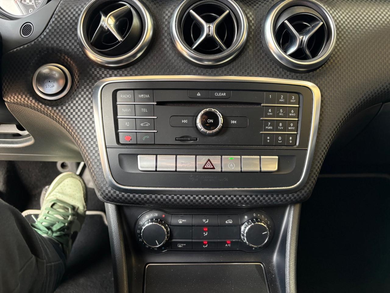 Mercedes-benz A 200 d Automatic Premium
