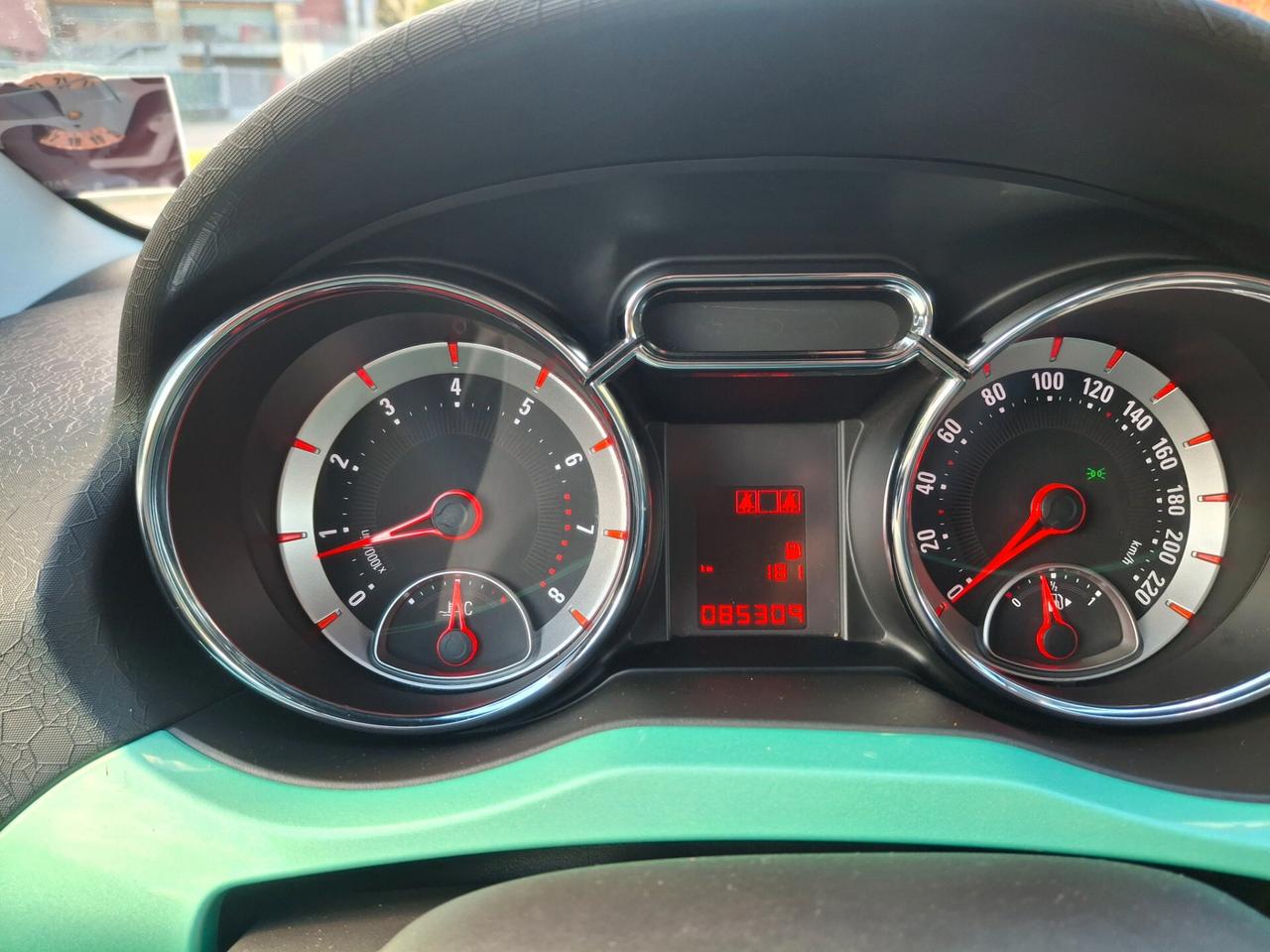 Opel Adam 1.2 70 CV solo 85 mila per neopatentati