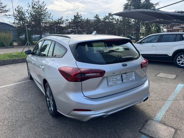 FORD Focus 1.0 EcoBoost Hybrid 155 CV Powershift SW ST-Line