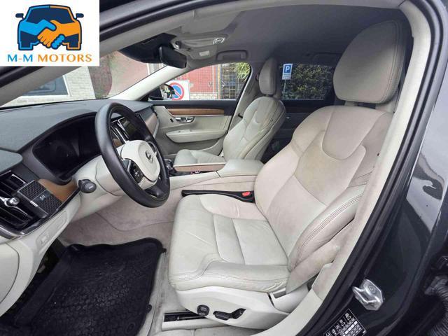 VOLVO V90 D4 AWD Geartronic Momentum