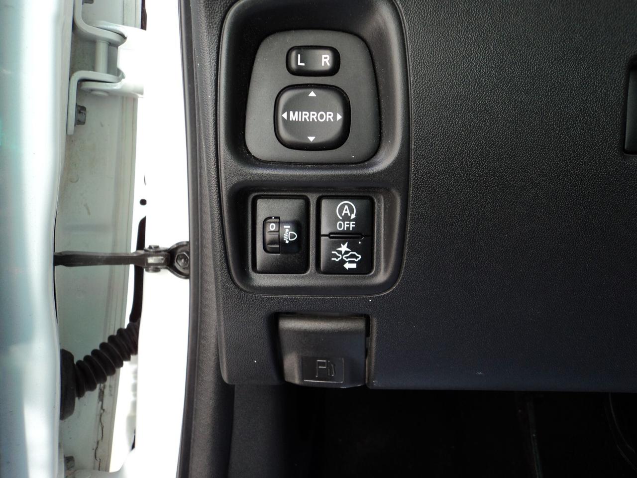 Toyota Aygo Connect 1.0 VVT-i 72 CV 5 porte x-clusiv