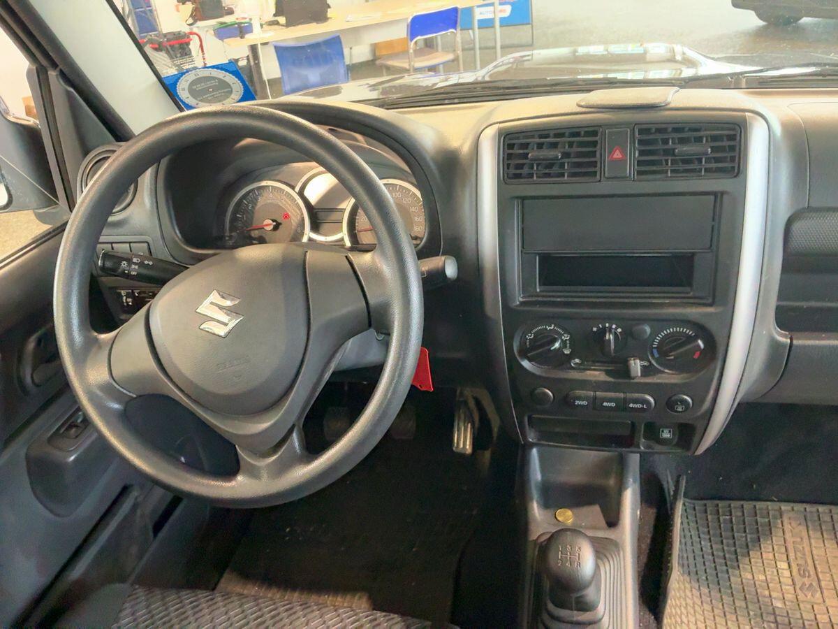 Suzuki Jimny 1.3 4X4 84CV GANCIO DI TRAINO PELLE CLIMA
