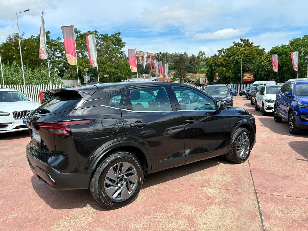 Nissan Qashqai MHEV 140 CV Business