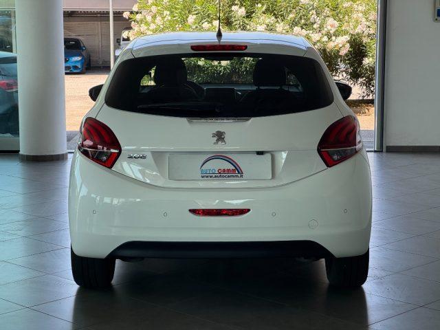 PEUGEOT 208 82cv 5 porte Signature OK NEOPATENTATI