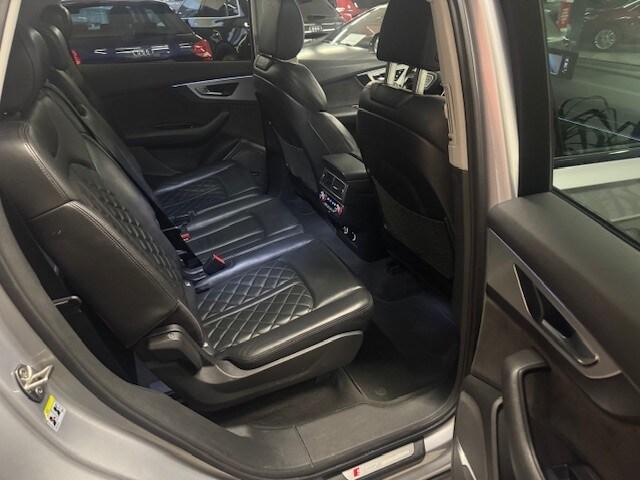 AUDI Q7 2ª serie SQ7 4.0 V8 TDI quattro tiptro...