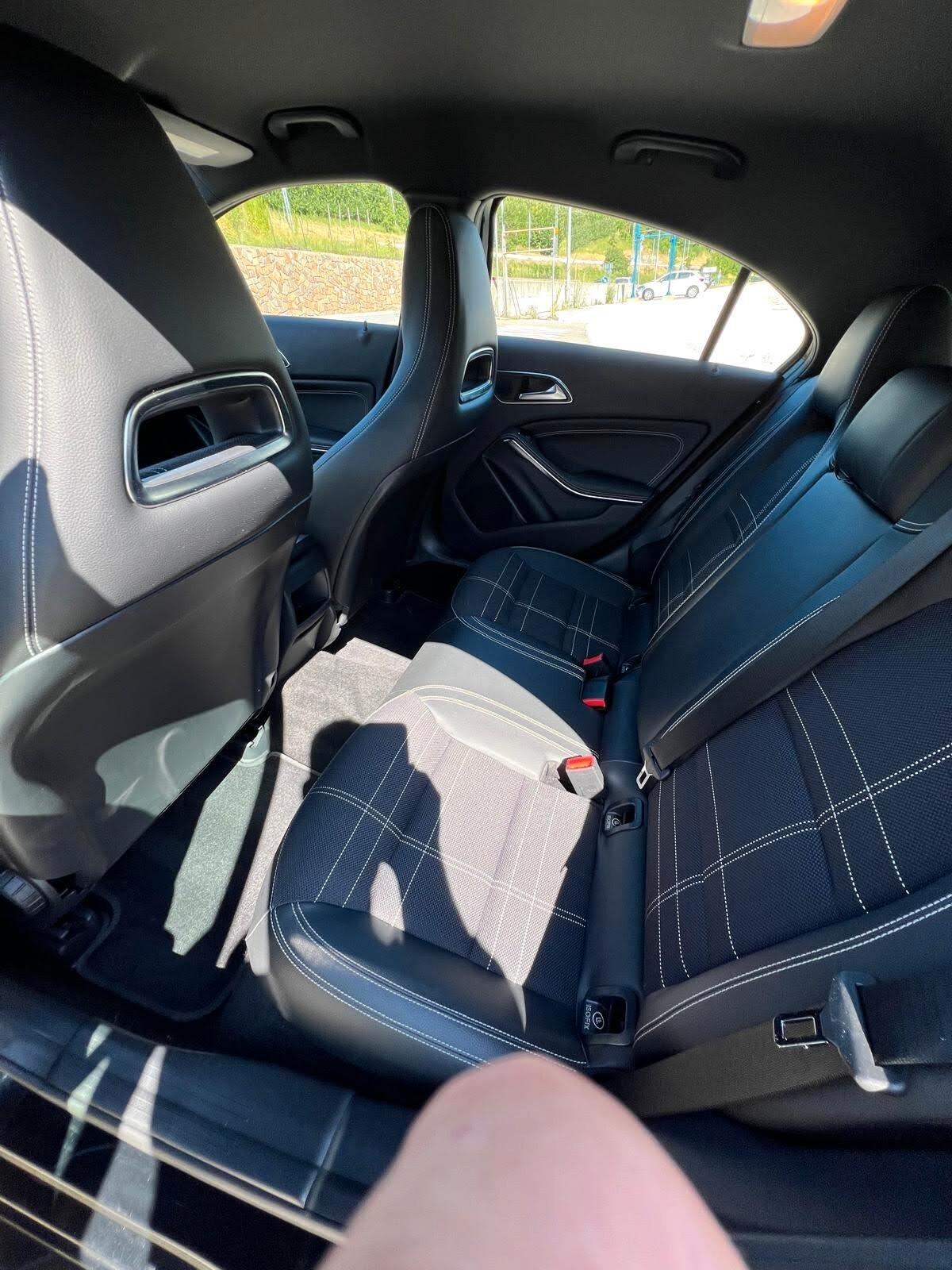 Mercedes-benz A 200 CDI AUTOMATIC Premium
