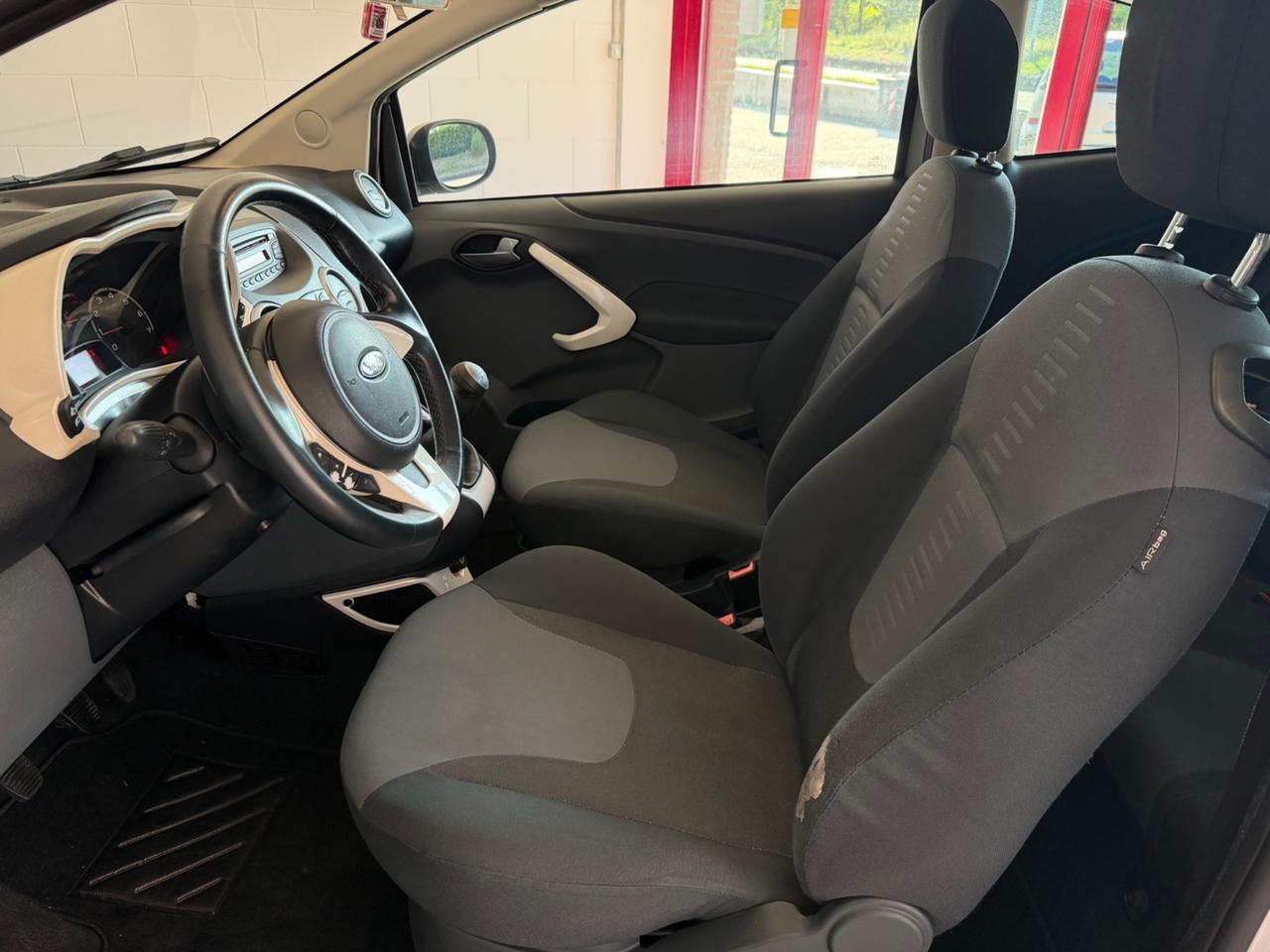 Ford Ka Ka+ 1.2 8V 69CV Titanium