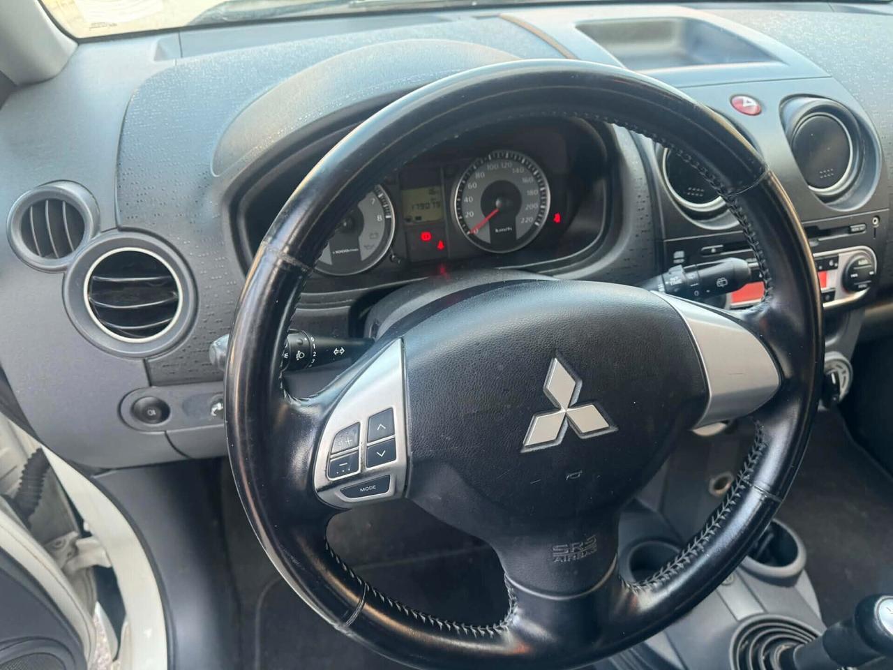 Mitsubishi Colt 1.1 BENZ/GPL 12V 3 porte