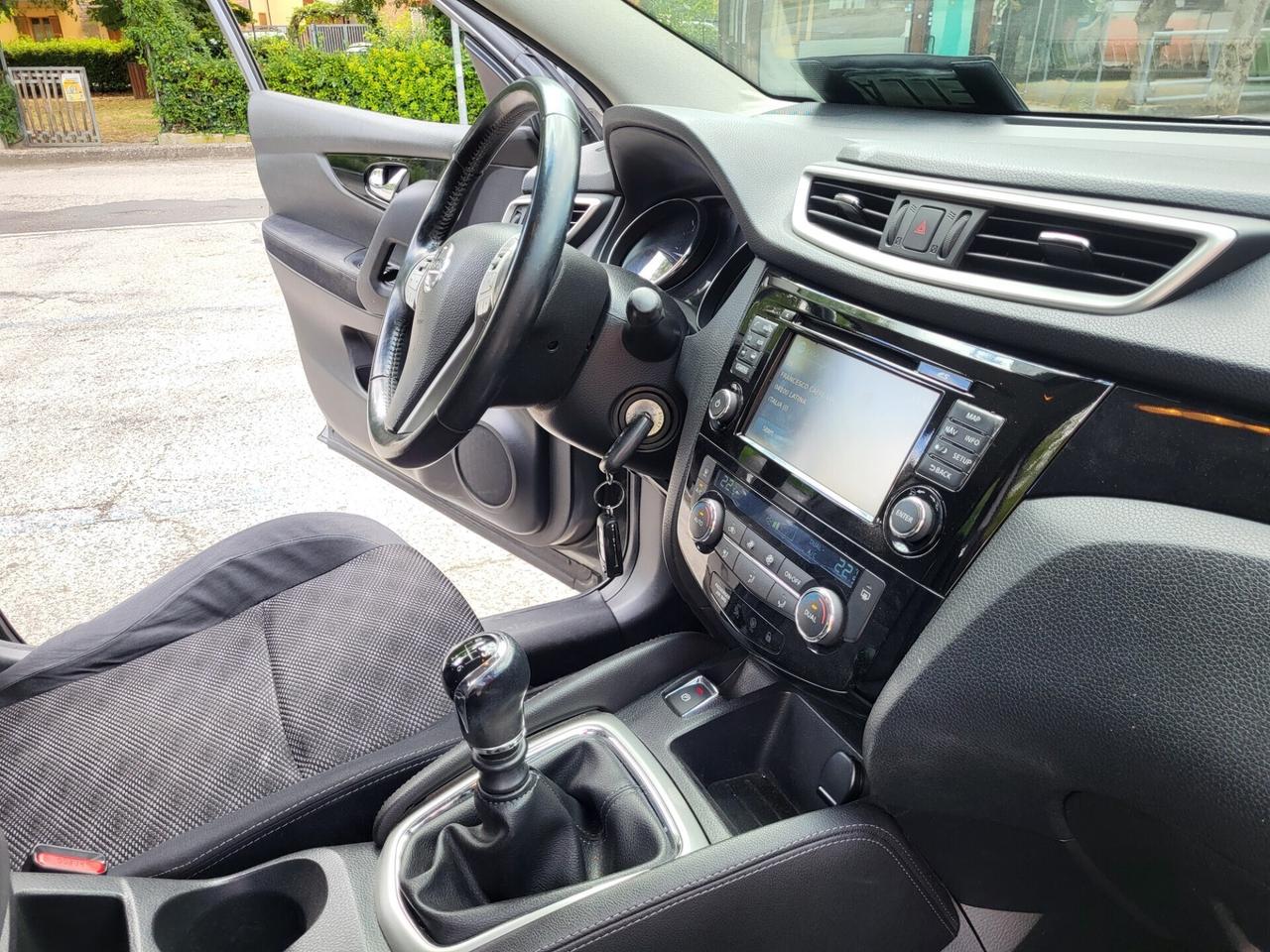 Nissan Qashqai 1,5 dCi-UNICO PROPR-NAVI-TELECAMERA