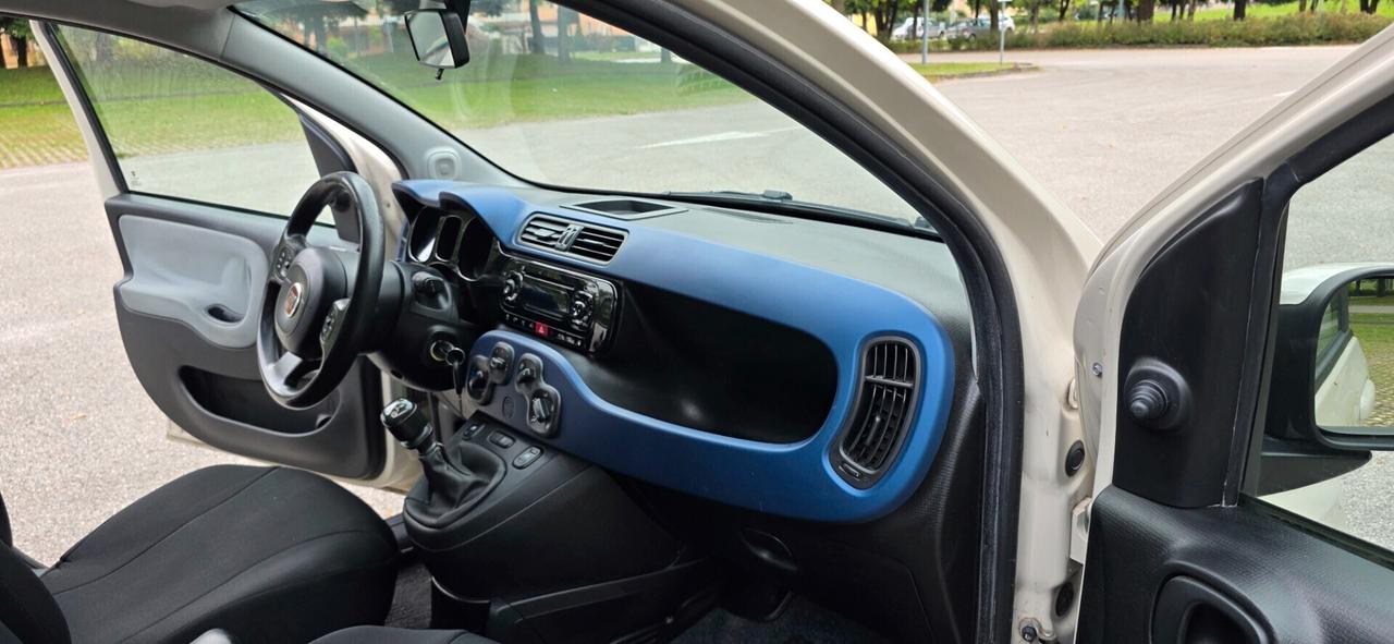 Fiat Panda 0.9 TwinAir Turbo Natural Power Lounge