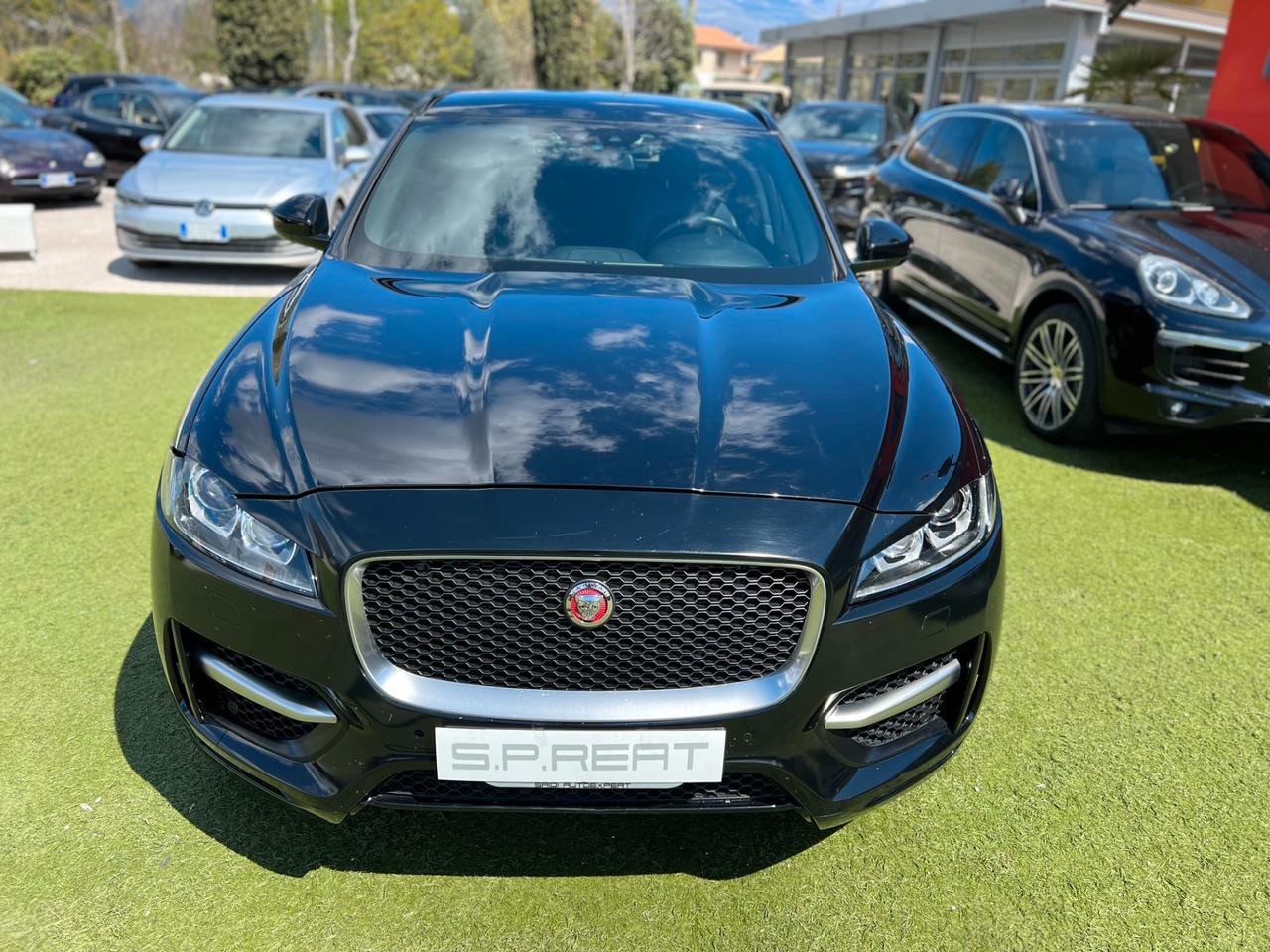 Jaguar F-Pace 2.0 D 180 CV R DYNAMIC/2 PISTONI NON RISPONDONO /MOTORE DA REVISIONARE