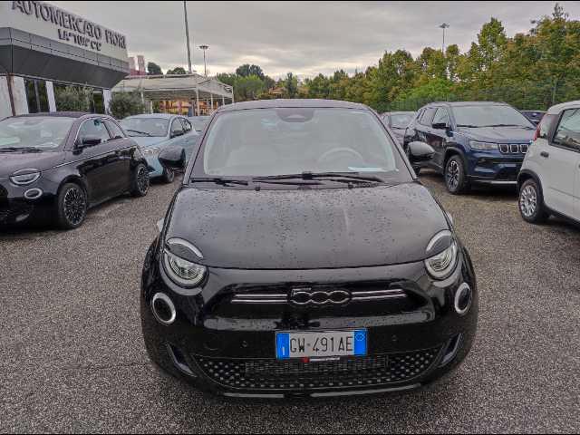 FIAT 500e 42 kWh La Prima