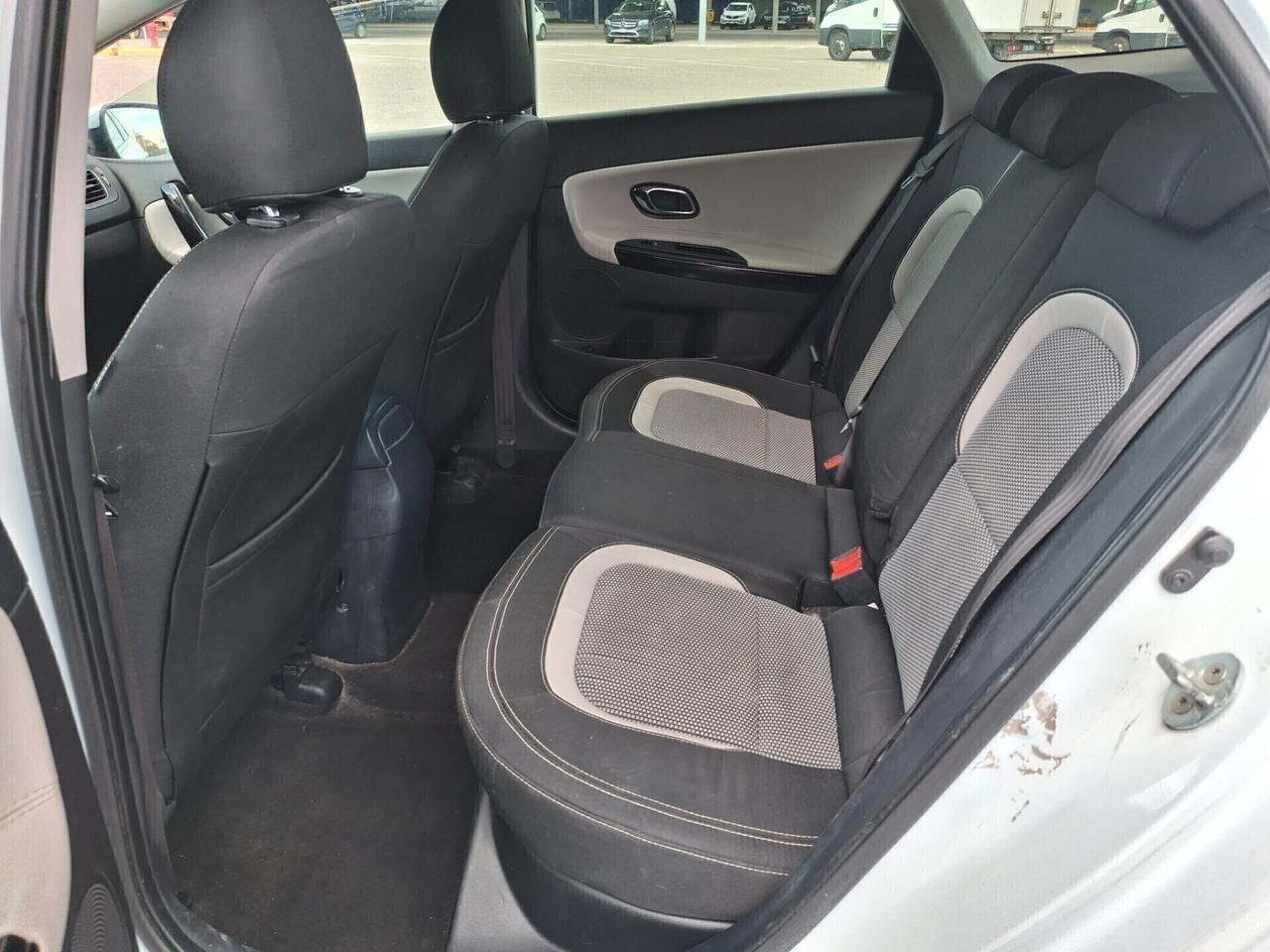Kia Ceed cee'd 1.4 CRDi SW.-TELECAMERA-LUCI LED-