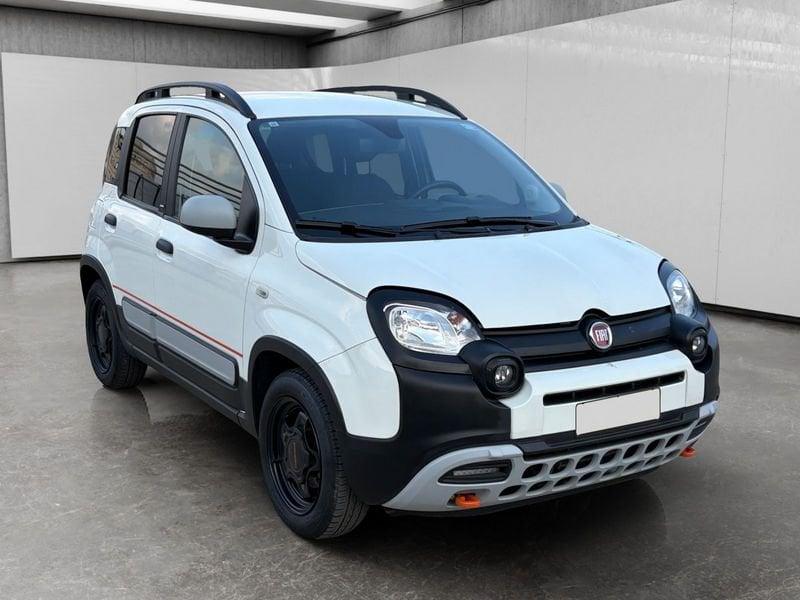 FIAT Panda Cross Panda 1.0 firefly hybrid Garmin s&s 70cv 5p.ti