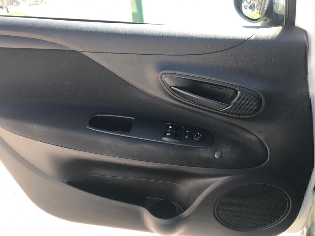 Fiat Punto 1.4 8V 77 CV 57 KW 5 porte Easypower Lounge