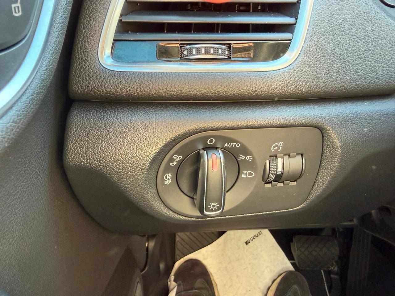 Audi Q3 2.0 TDI 150 CV quattro S tronic Sport