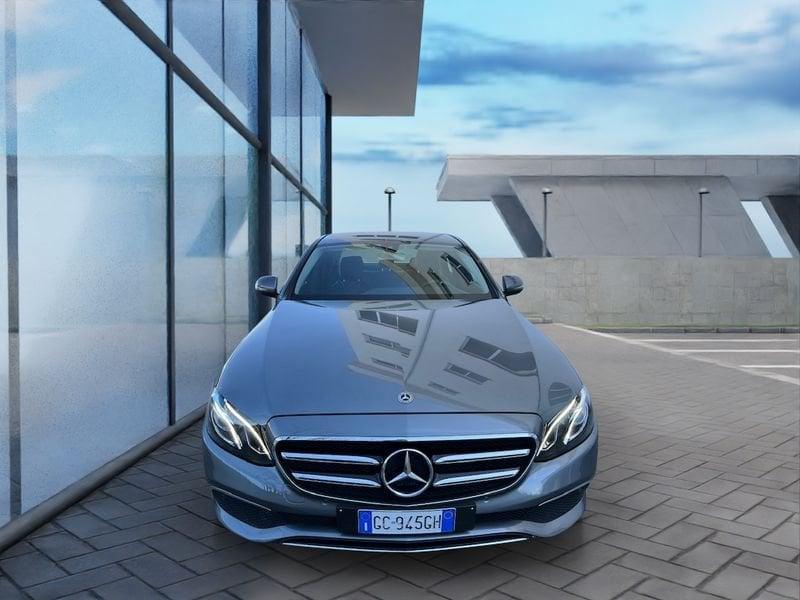 Mercedes-Benz Classe E E 220d 4Matic Auto Business Sport