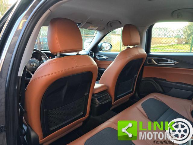 ALFA ROMEO Giulia 2.2 Turbodiesel 180 CV AT8 Business Sport