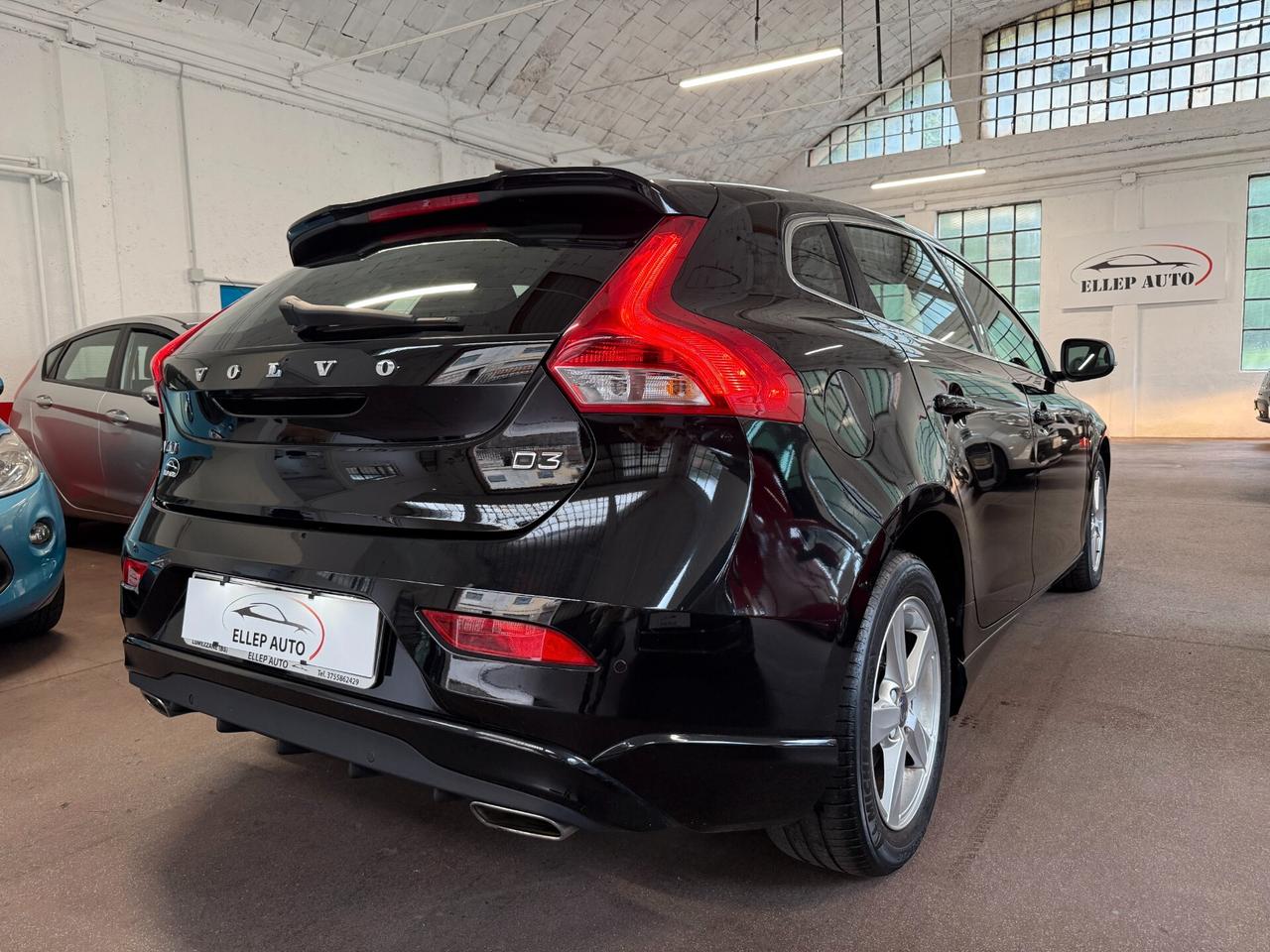 Volvo V40 D3 Geartronic Momentum