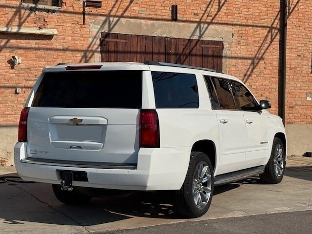 Chevrolet Suburban LTZ 5.3L V8