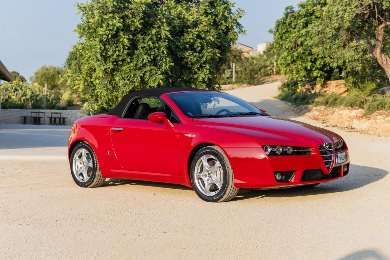 Alfa Romeo Brera Spider 3.2 V6 Q4 UNIPRO