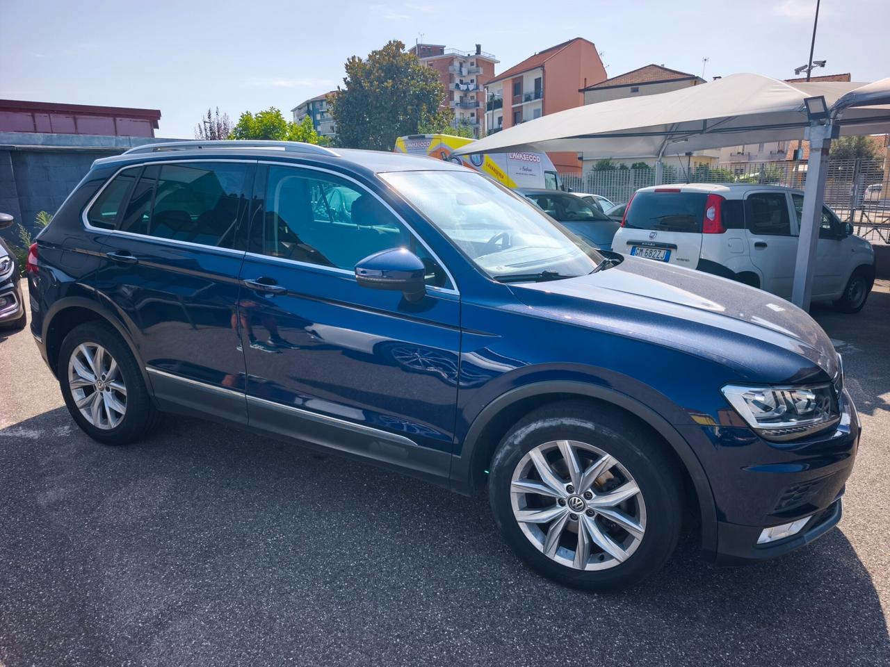 Volkswagen Tiguan 2.0 TDI SCR DSG 4MOTION Executive BMT
