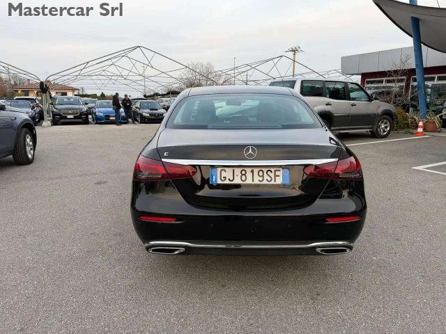 MERCEDES-BENZ E 200 Classe E - W213 Berlina d Sport auto - GJ819SF