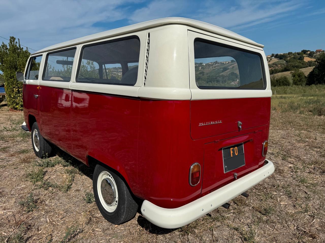 Volkswagen T2 bicolor