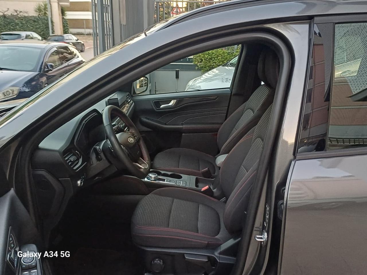 Ford Kuga 1.5 EcoBlue 120 CV aut. 2WD ST-Line