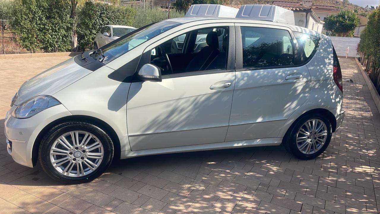 Mercedes-benz A CDI Finanziaria senza Busta paga