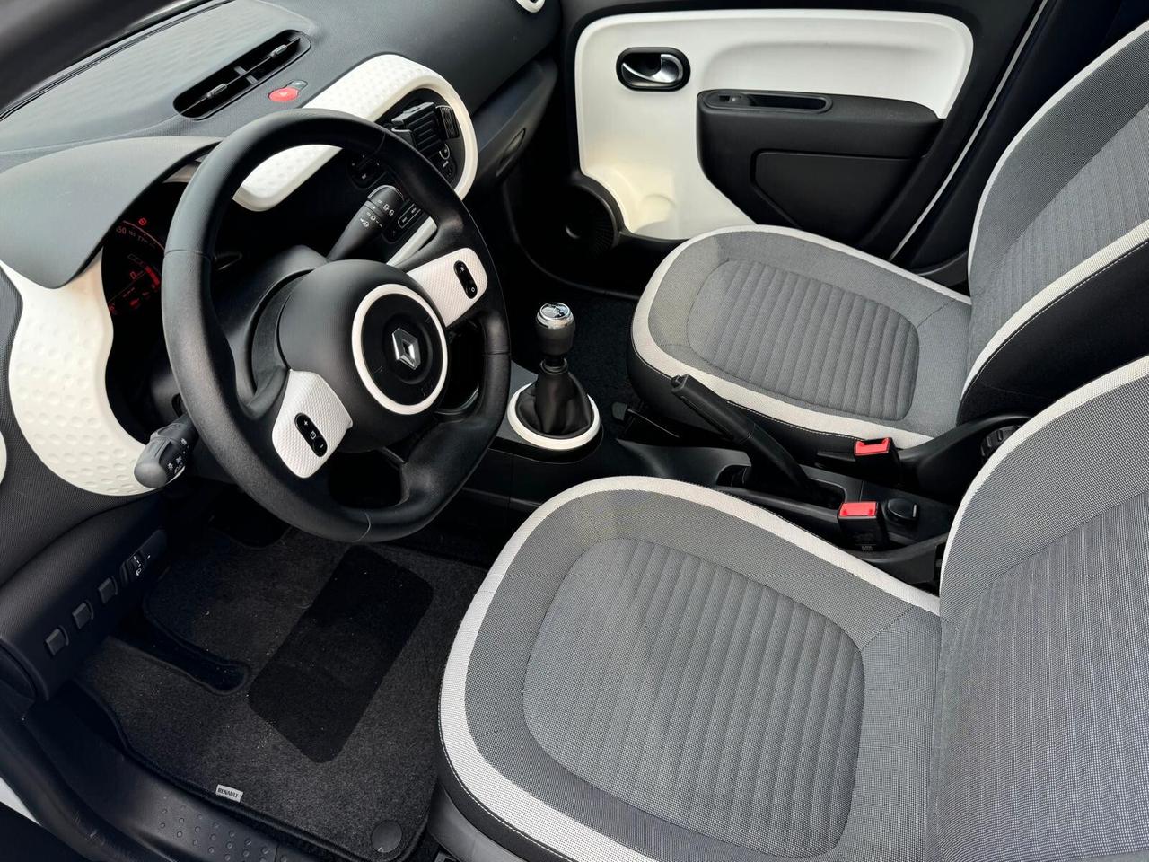 Renault Twingo SCe 65 CV Intens LIMITED