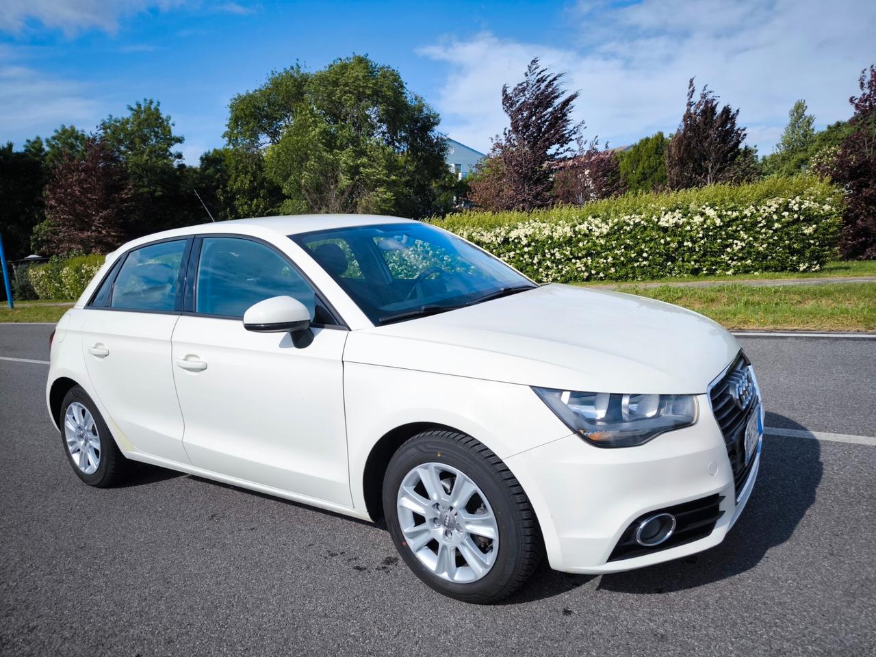AUDI A1 1,6 TDI- OK NEOPATENTATI